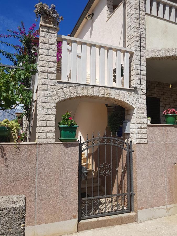 Apartments Mladen Sućuraj 外观 照片